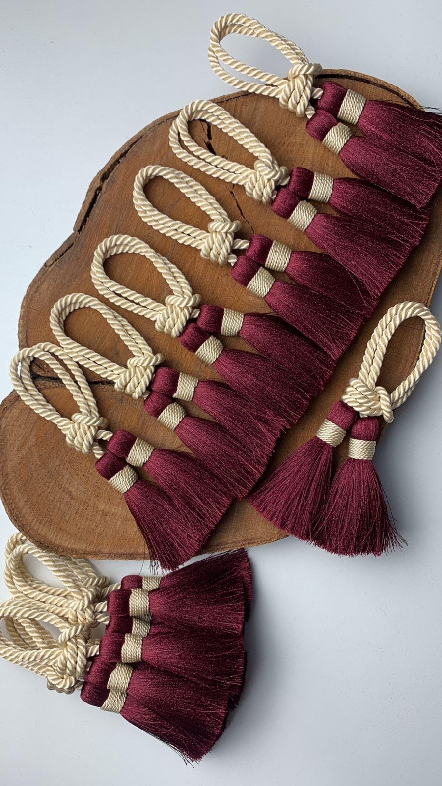 Christmas Napkin Rings - Handmade Tassel Holders for Festive Table Decor, Holiday Dining Accessories, Hostess Gift (set of 4, Multi-Color options)