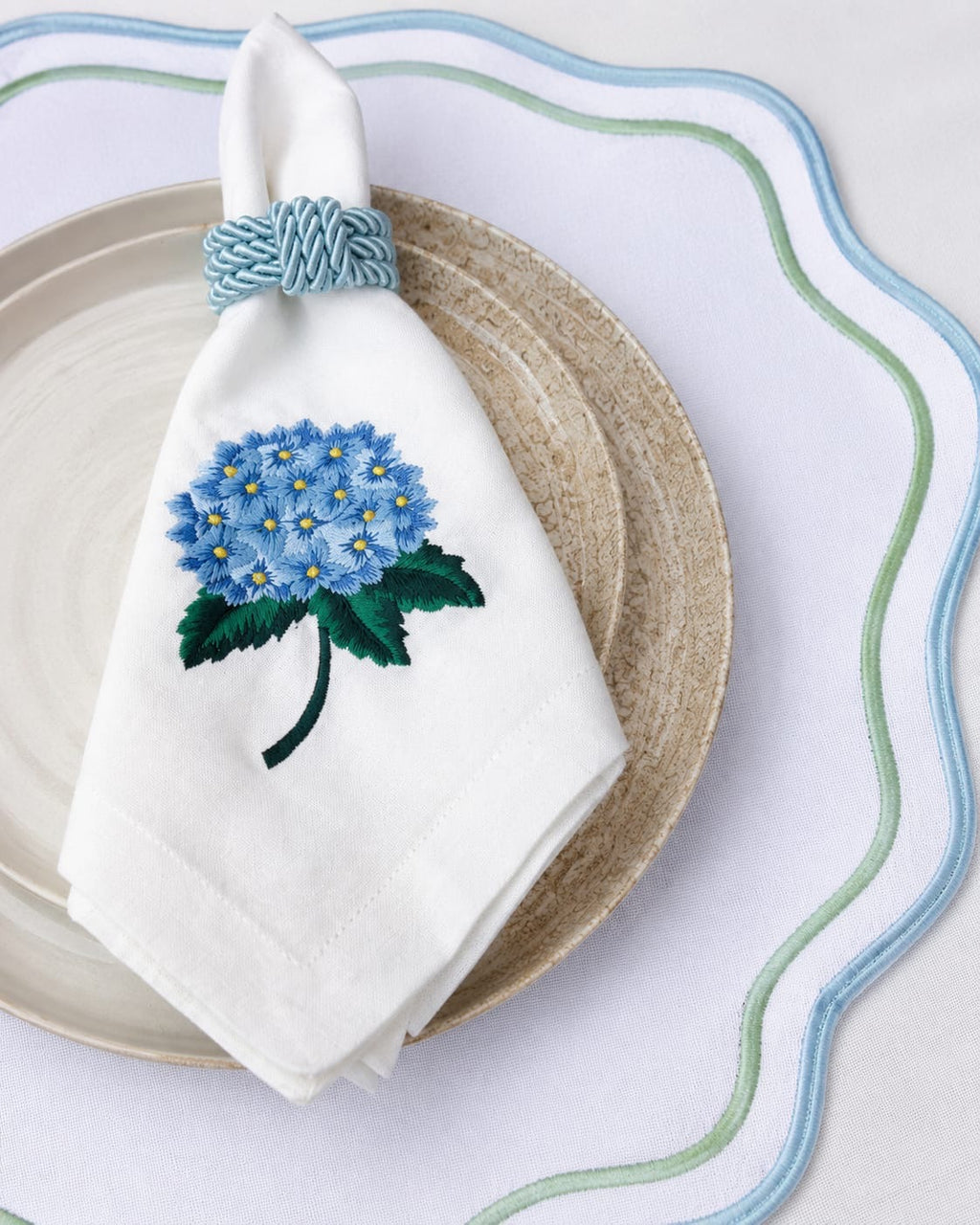 Luxury Hydrangea Blue Table Set for 6 | Handmade Gift Box | ArtByCrosa