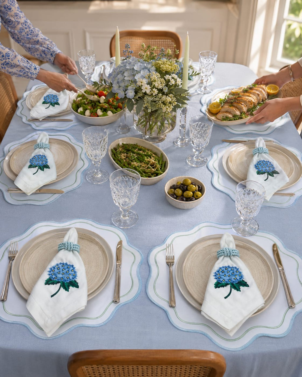 Luxury Hydrangea Blue Table Set for 6 | Handmade Gift Box | ArtByCrosa