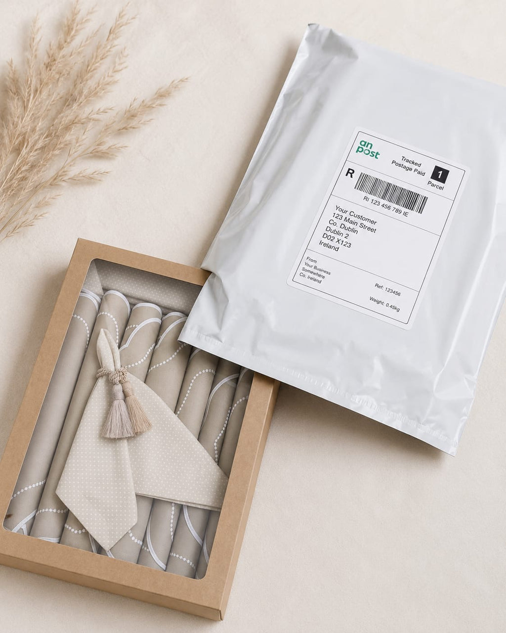 Luxury Table Set for 6 – Beige Placemats, Napkins & Handmade Napkin Rings | Gift Box | ArtByCrosa