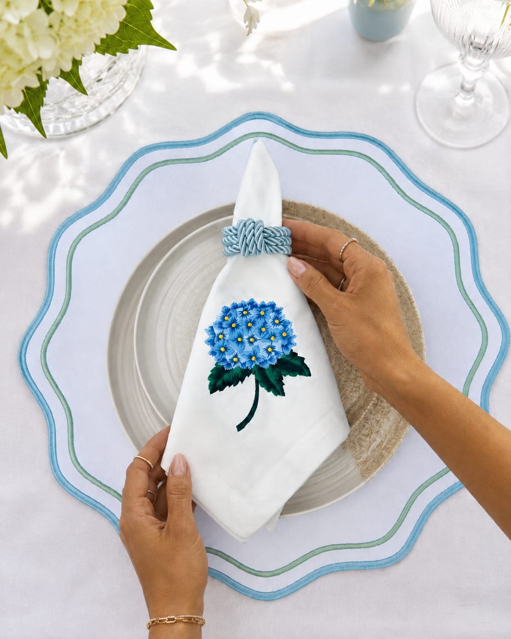Luxury Hydrangea Blue Table Set for 6 | Handmade Gift Box | ArtByCrosa